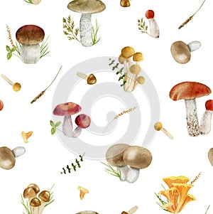 Seamless pattern repeated tile of watercolor mushrooms