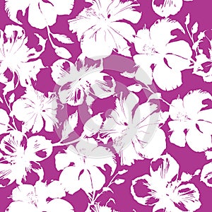 Seamless pattern of white hibiscus flowers in an abstract style on a lilac background