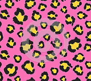 Seamless pink and yellow leopard pattern 80s 90s style.Fashionable exotic animal print.Vector