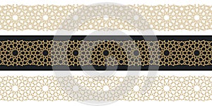 Seamless strokes pattern in authentic arabian style.