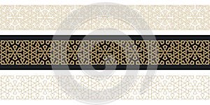 Seamless strokes pattern in authentic arabian style.