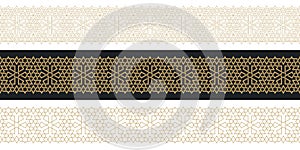 Seamless strokes pattern in authentic arabian style.