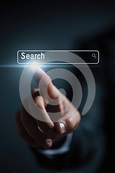 Search optimization: browser query, engine position, ranking method, keyword strategy, traffic increase, organic reach