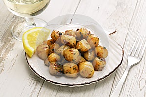 Seared bay scallops with garlic butter soy sauce