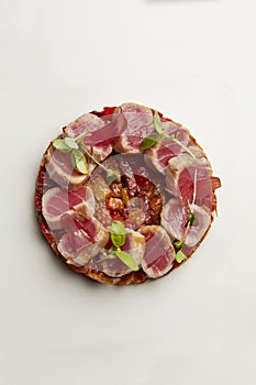 Seared tuna on vegetables