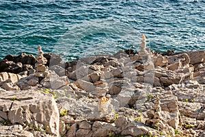 Seashore Valdarke with zen pebbles