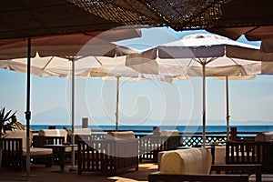 Seaside lounge restaurant