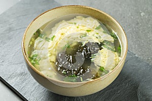 Seaweed and egg soup