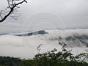 Seaâ€‹ mist atâ€‹ Khao Preah Vihear