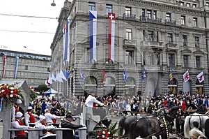 SechselÃÂ¤uten-Parade: Masses of peoples in ZÃÂ¼rich are celebrat