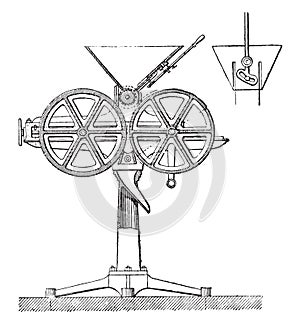 Section of the flattener Ransome and the settlement mechanism of the valve, vintage engraving