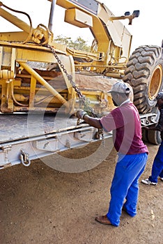 Securing Chain Fastener