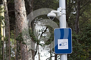 Security cam in a public park