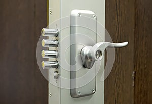 Security door lock