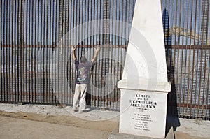 Security search on Mexican border