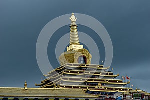 Famous Tourist Attraction: Tibet Architecture Seda Dongga Temple