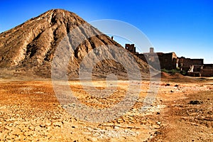 Sediments, rock formations and mineral streaks in an old abandoned quarry