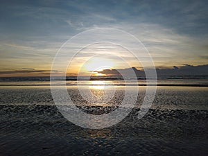 see the sunset in the afternoon