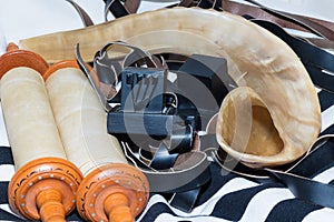 Sefer Torah (Bible), With tefillin with shofar