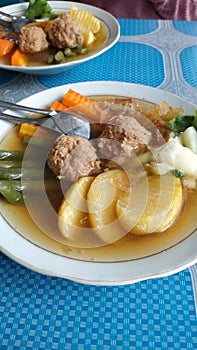 selat solo the most delicious healthy and fresh soup in Indonesia