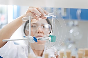 Selective focus of chemical reagents