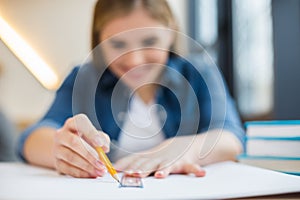 Selective focus of drawing instruments