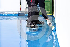 Self leveling blue epoxy floor