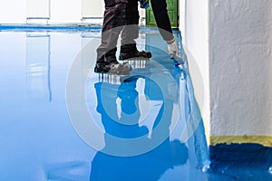 Self leveling blue epoxy floor