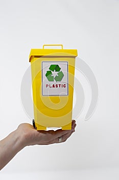 Separate collection in the appropriate containers