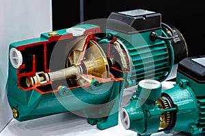 Self priming centrifugal pump cutaway