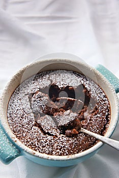 Self saucing chocolate pudding