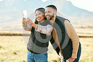 Selfie, couple and travel to countryside, outdoor and happy with phone for photography on holiday in outback Australia