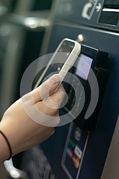 selfservice machine with contactless phone payment photo