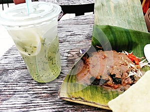 Semanggi Traditional Food From Surabaya photo