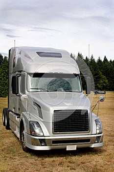 Semi Sleeper Cab