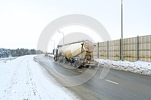 A semi-trailer truck, semitruck, tractor unit and semi-trailer to carry freight.