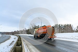 A semi-trailer truck, semitruck, tractor unit and semi-trailer to carry freight.