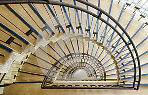 Semicircular styled winding stair