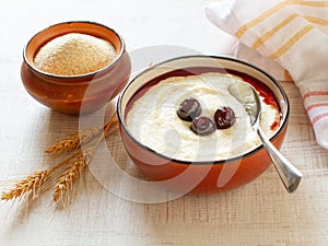 Semolina porridge with cherish jam