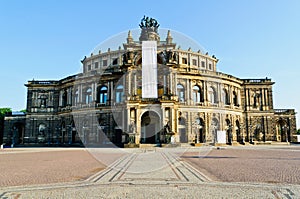 Semper Oper, Dresden photo