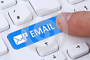 Sending encrypted E-Mail email protection secure mail via intern