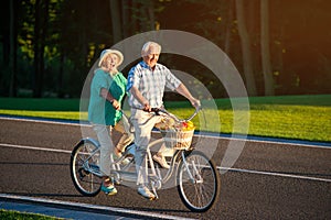 Sul Paesi girare passeggiata 