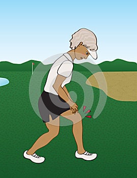 Senior golfing woman with knee pain