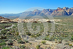 Senior hikers ascending Turtlehead Peak in Red Rock Canyon, NV