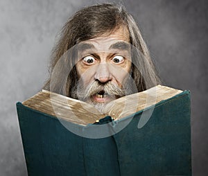 Senior Old Man Read Book, Amazing Face Crazy Shocked Eyes