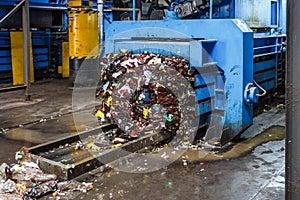 Separate garbage collection. Equipment for pressing debris sorting material to be processed in a modern waste recycling plant