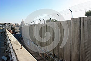 Separation Wall between the occupied palestinian territoryâ€™s and