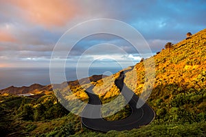 Serpantine mountain road photo