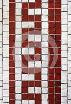Serpentine tile design