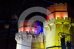 Serranos towers, Valencia. Torres de Serrano con la bandera de Valencia durante la Crida de las Fallas